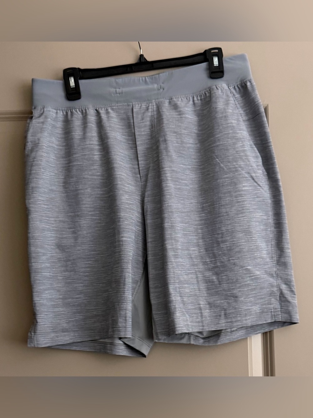 Lululemon T.H.E. Short 9” Linerless